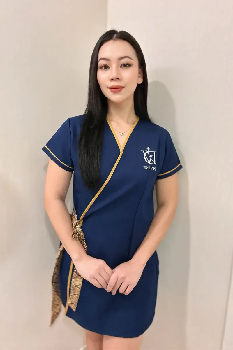 Lana – Licensed Massage Therapist at Divine Thai Spa Bangkok