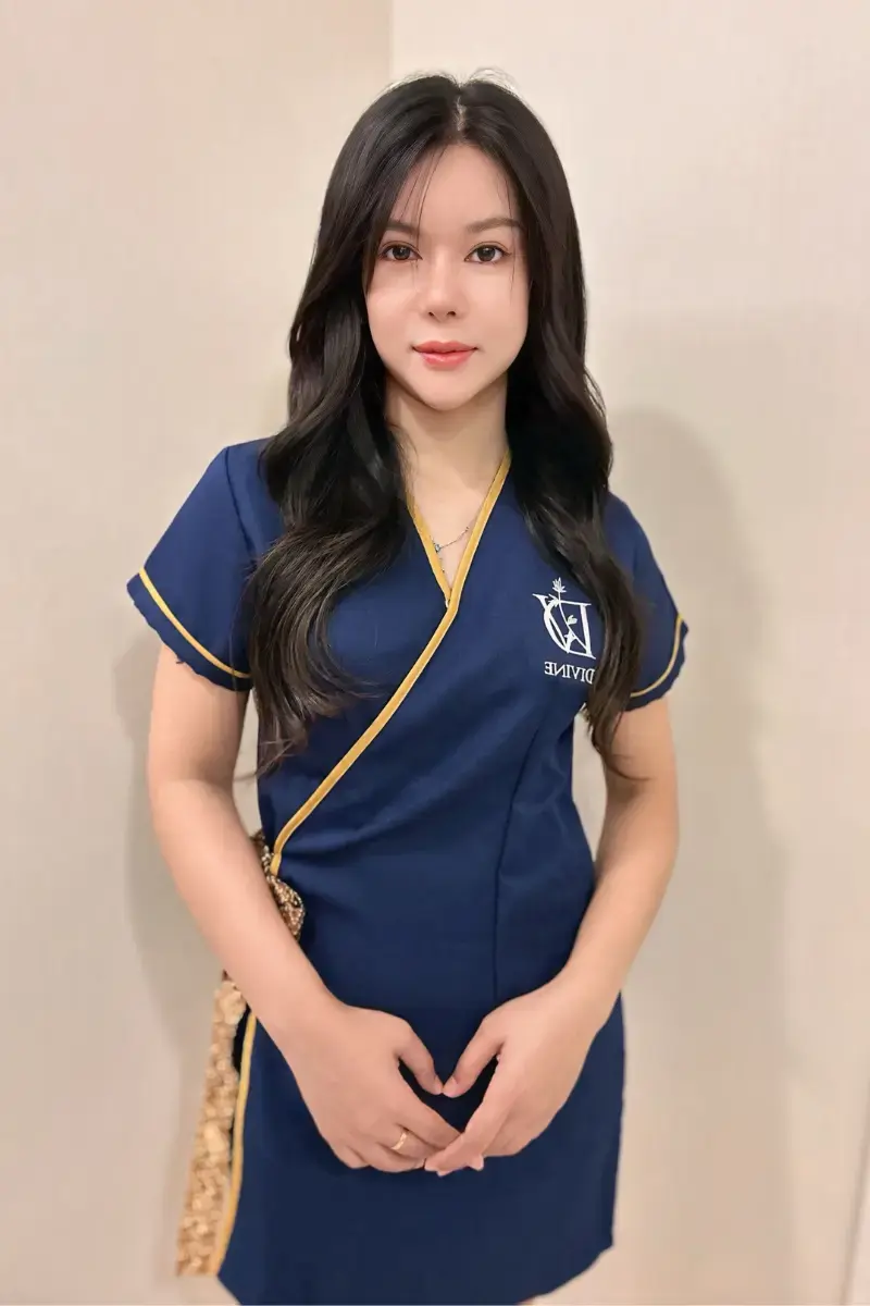 Nicky – Licensed Massage Therapist at Divine Thai Spa Bangkok