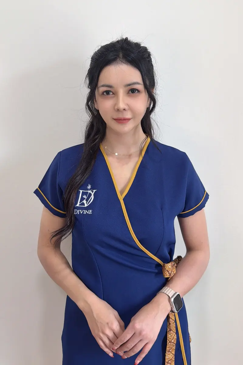 Lily – Licensed Massage Therapist at Divine Thai Spa Bangkok